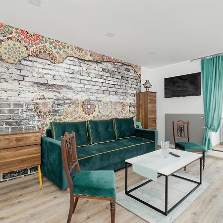 Nowoczesne I Stylowe Apartamenty W Centrum Bytomia Blisko Rynku By Noclegi Renters エクステリア 写真
