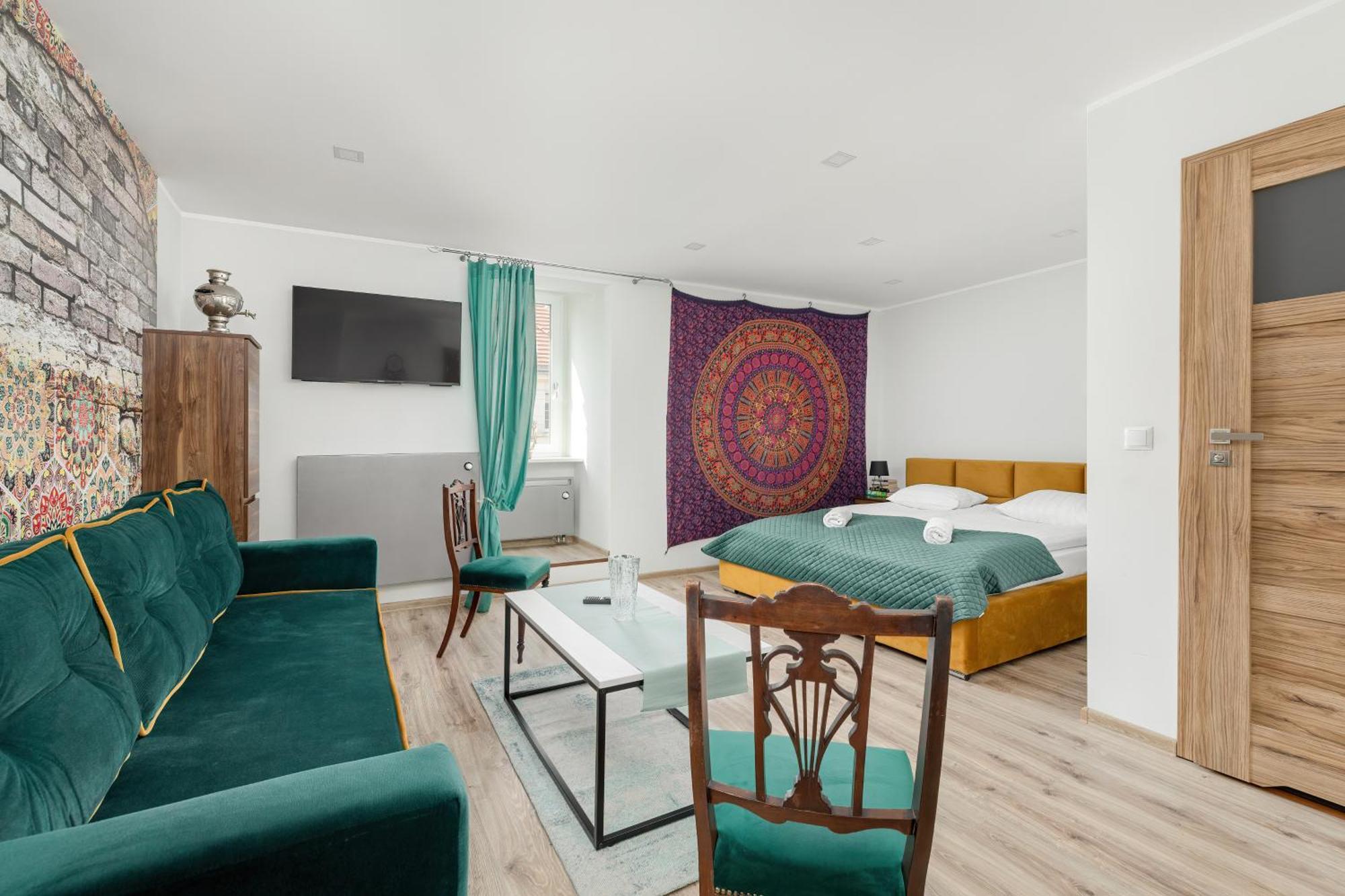 Nowoczesne I Stylowe Apartamenty W Centrum Bytomia Blisko Rynku By Noclegi Renters エクステリア 写真
